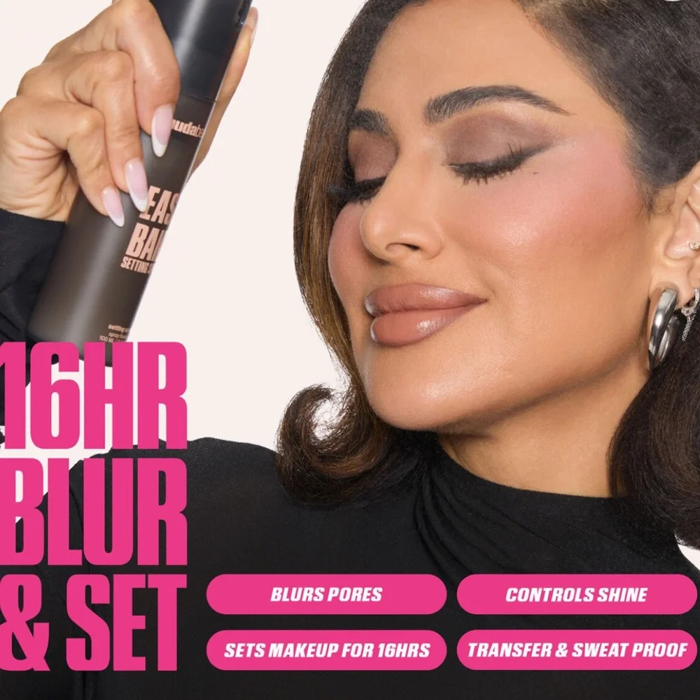 Huda Beauty Easy Bake Setting Spray buildable blur + 16 hour staying power